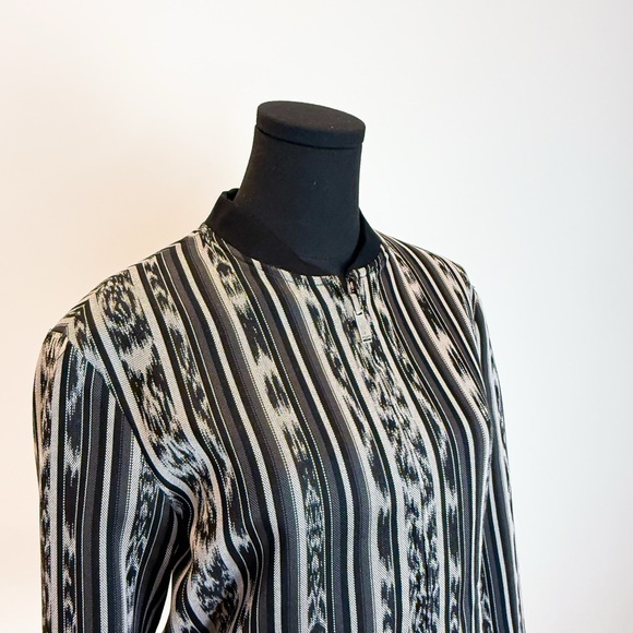 BNWOT Rare Saint Laurent Reversible Printed Jacket Size Small JU0014 - Picture 2 of 16